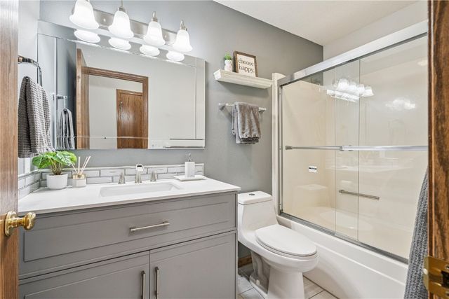 111 Lincoln Avenue, Lisbon, IA 52253