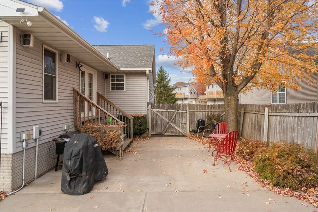 111 Lincoln Avenue, Lisbon, IA 52253