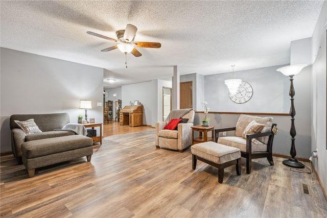 111 Lincoln Avenue, Lisbon, IA 52253