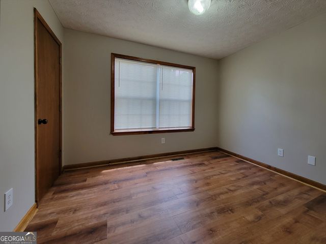 522 Carl Cedar Hill Road, Winder, GA 30680