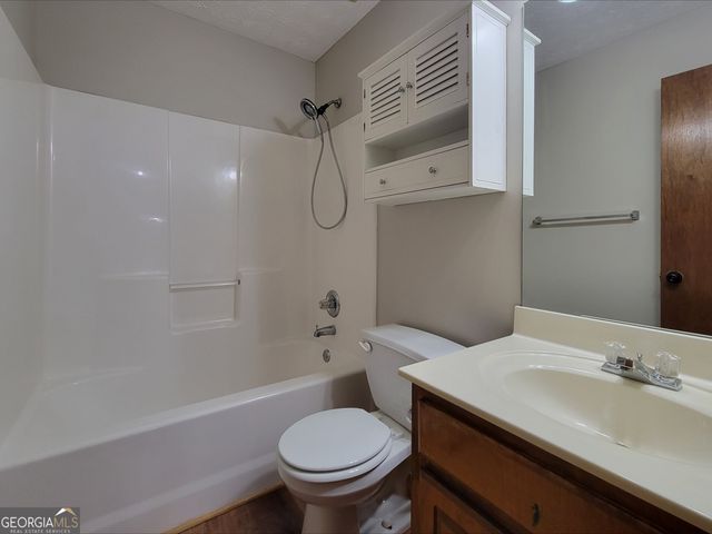 522 Carl Cedar Hill Road, Winder, GA 30680