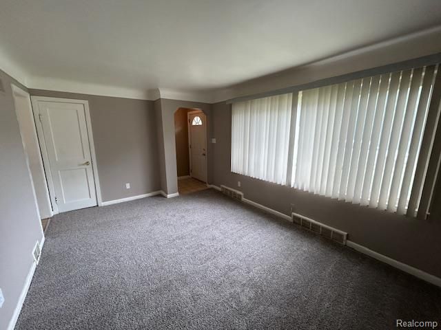 23007 Rosalind Avenue, Eastpointe, MI 48021