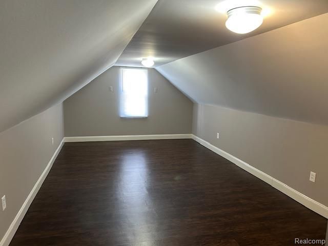 23007 Rosalind Avenue, Eastpointe, MI 48021