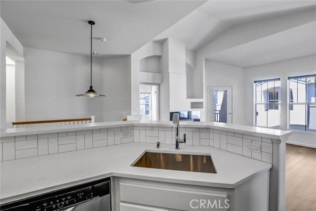 7673 Hazard Center, San Diego, CA 92108