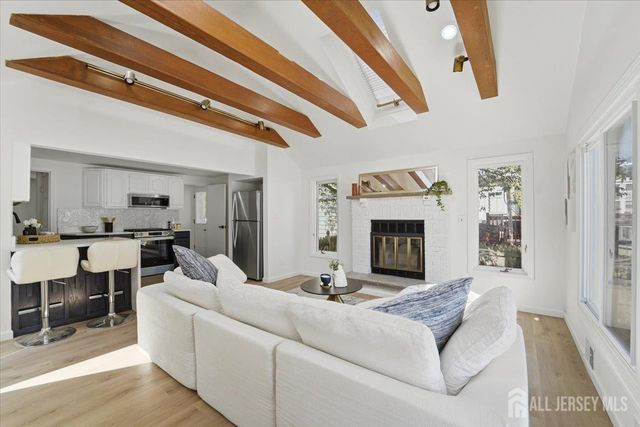 48 Delaware Avenue, Carteret, NJ 07008