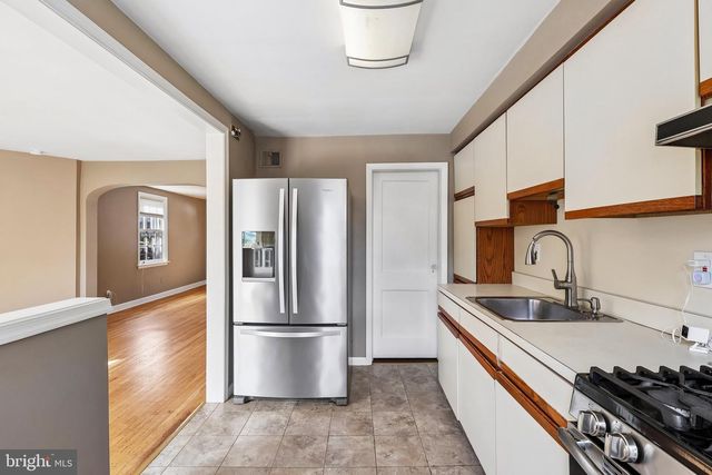 659 GEORGES LN, Ardmore, PA 19003