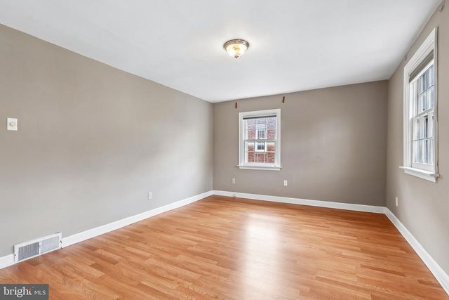 659 GEORGES LN, Ardmore, PA 19003