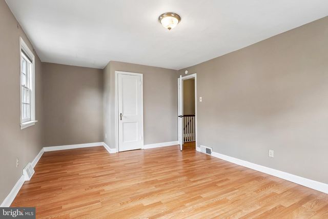 659 GEORGES LN, Ardmore, PA 19003