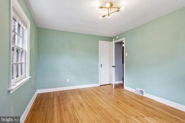 659 GEORGES LN, Ardmore, PA 19003