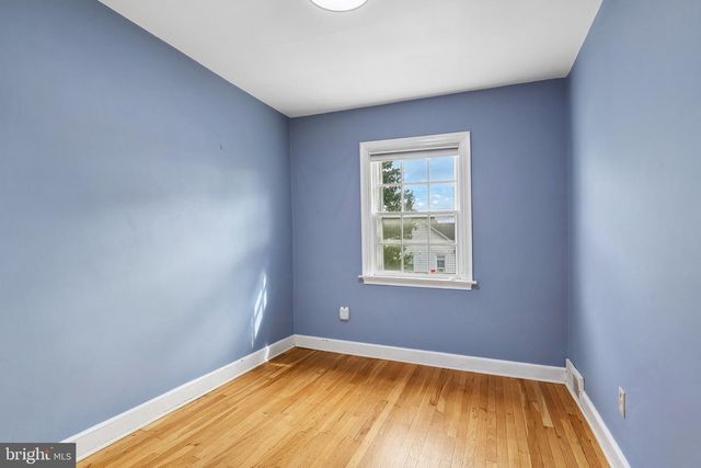 659 GEORGES LN, Ardmore, PA 19003