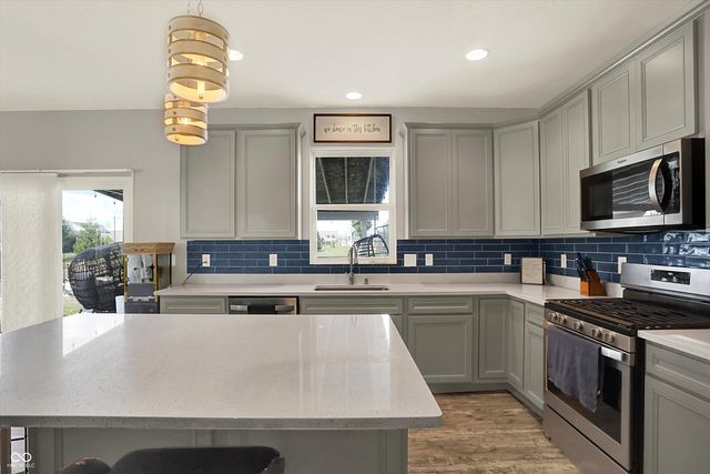 13538 Longrise Lane, Fishers, IN 46037
