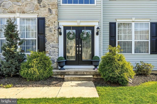 90 ANTHONY DR, Burlington, NJ 08016
