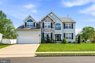 90 ANTHONY DR, Burlington, NJ 08016