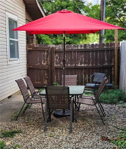 431 W Market Street, Jeffersonville, IN 47130