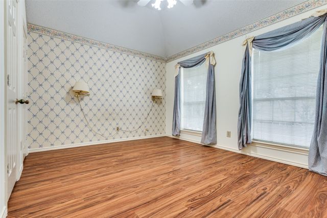 4210 Stonecastle Drive, Garland, TX 75044