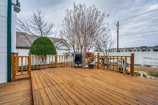 4210 Stonecastle Drive, Garland, TX 75044