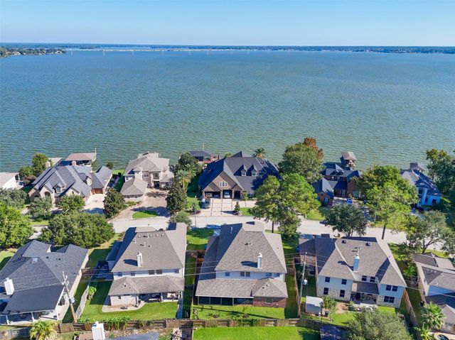 19314 Aquatic Drive, Humble, TX 77346