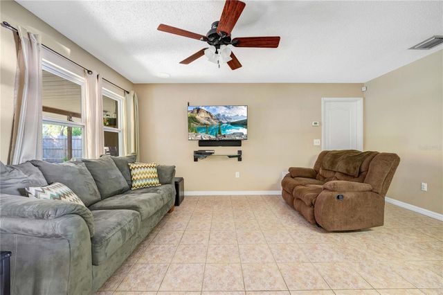 5220 FORZLEY STREET, Orlando, FL 32812