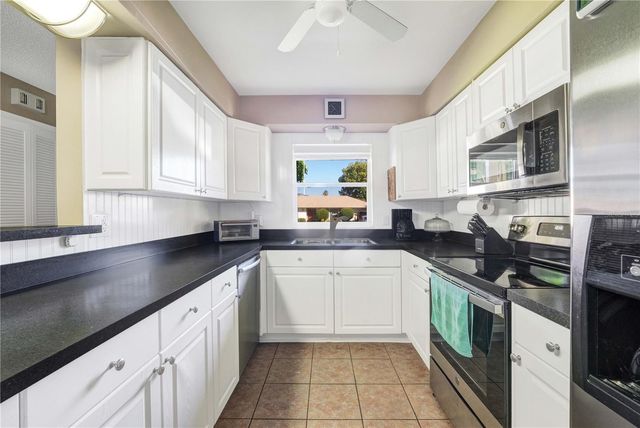 5220 FORZLEY STREET, Orlando, FL 32812