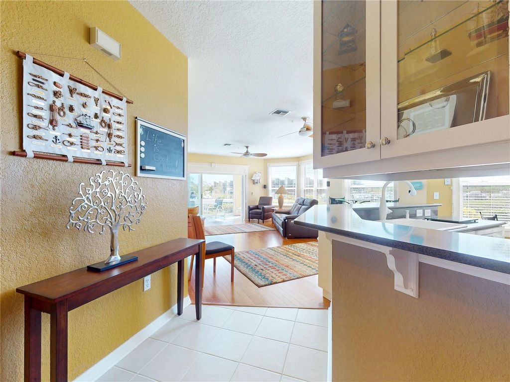 Image 14 of property listing at 436 BOUCHELLE DRIVE 105, New Smyrna Beach, FL 32169