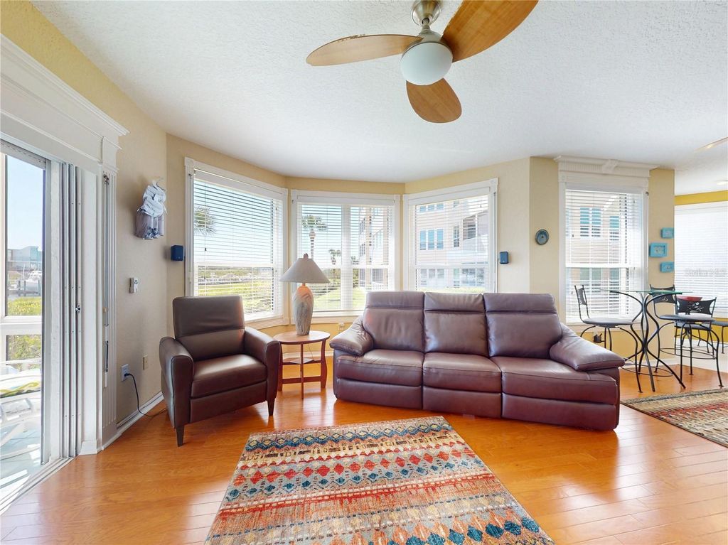 Image 17 of property listing at 436 BOUCHELLE DRIVE 105, New Smyrna Beach, FL 32169