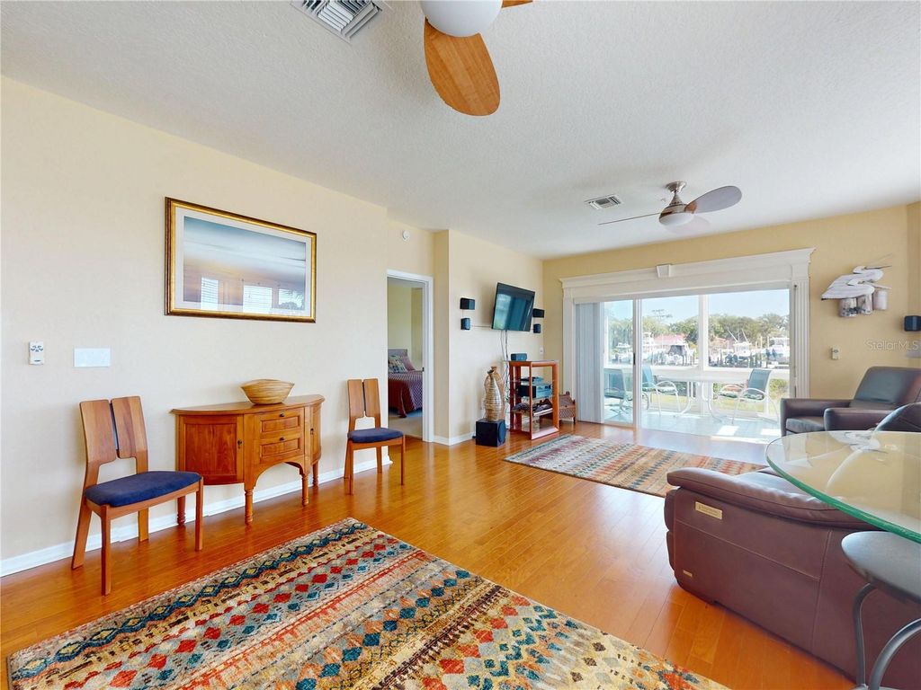 Image 19 of property listing at 436 BOUCHELLE DRIVE 105, New Smyrna Beach, FL 32169