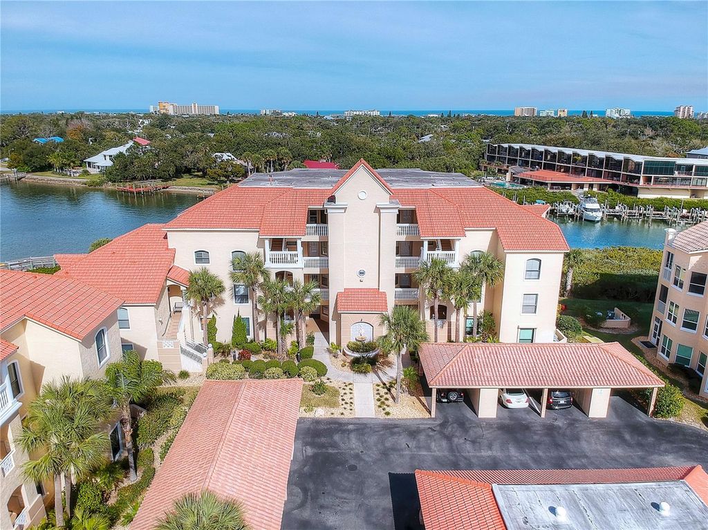 Image 69 of property listing at 436 BOUCHELLE DRIVE 105, New Smyrna Beach, FL 32169