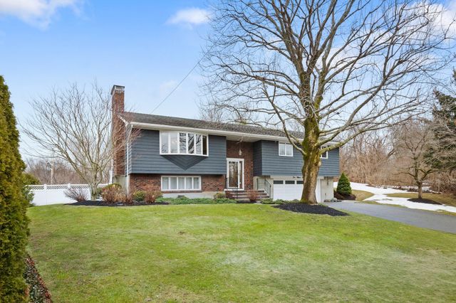 5 Willson Rd, Salem, MA 01970