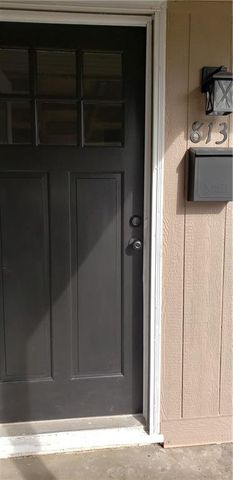 813 S Liberty Street, Independence, MO 64050