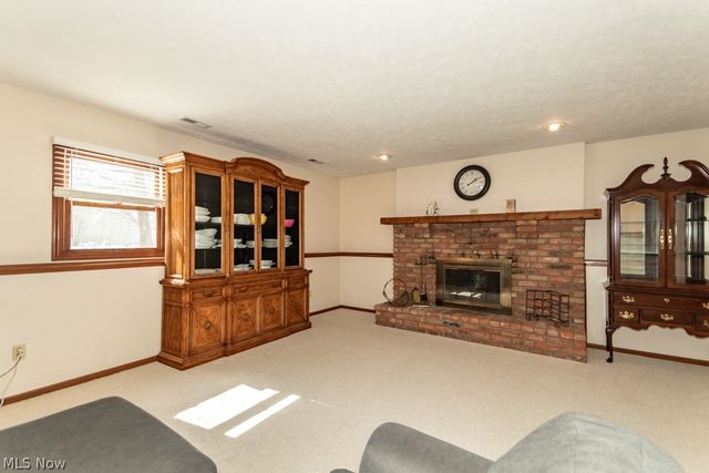 5034 Medhurst Avenue, Solon, OH 44139