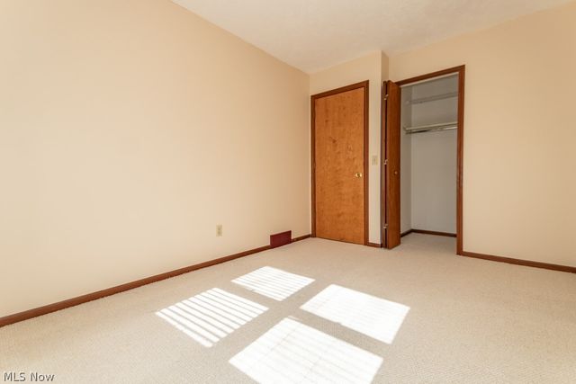 5034 Medhurst Avenue, Solon, OH 44139