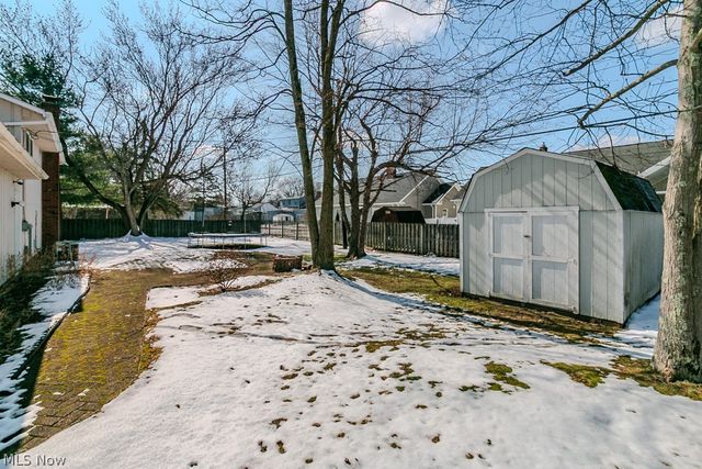 5034 Medhurst Avenue, Solon, OH 44139