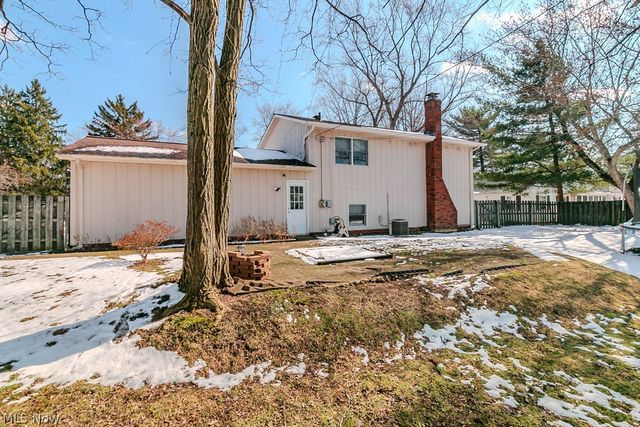 5034 Medhurst Avenue, Solon, OH 44139