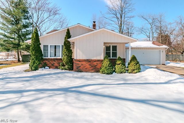 5034 Medhurst Avenue, Solon, OH 44139