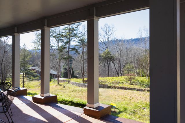 317 Shady Crest Drive, Chattanooga, TN 37415