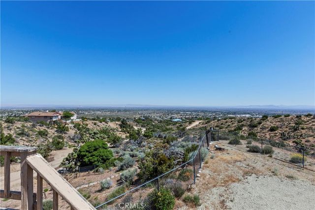 8451 Zohra Canyon Rd, Pinon Hills, CA 92372