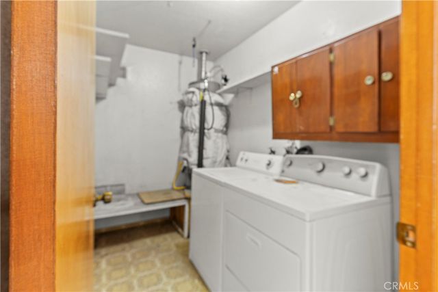 8451 Zohra Canyon Rd, Pinon Hills, CA 92372