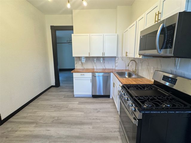 1735 7th Street, Des Moines, IA 50314