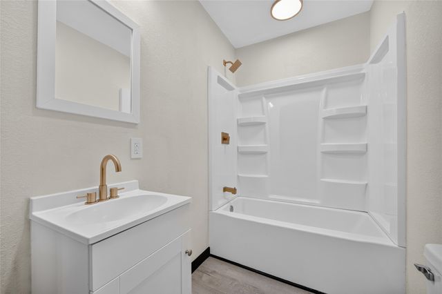 1735 7th Street, Des Moines, IA 50314