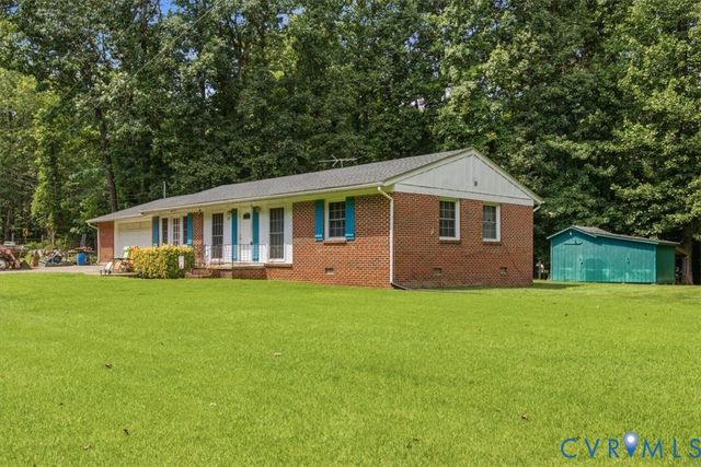 27 Garland Town Rd, Mineral, VA 23117