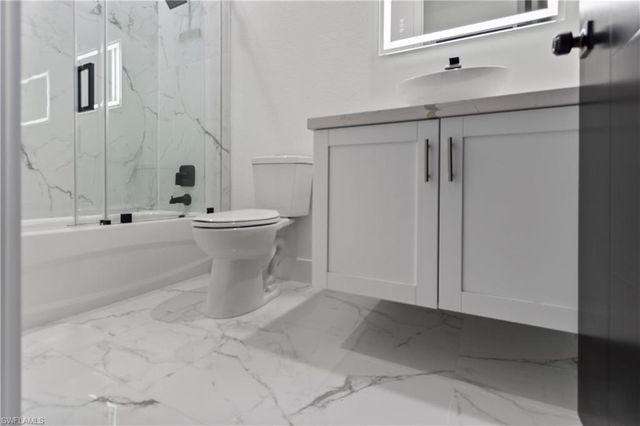 9047 Maywood CIR, Labelle, FL 33935