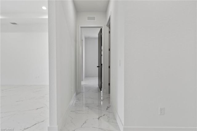 9047 Maywood CIR, Labelle, FL 33935