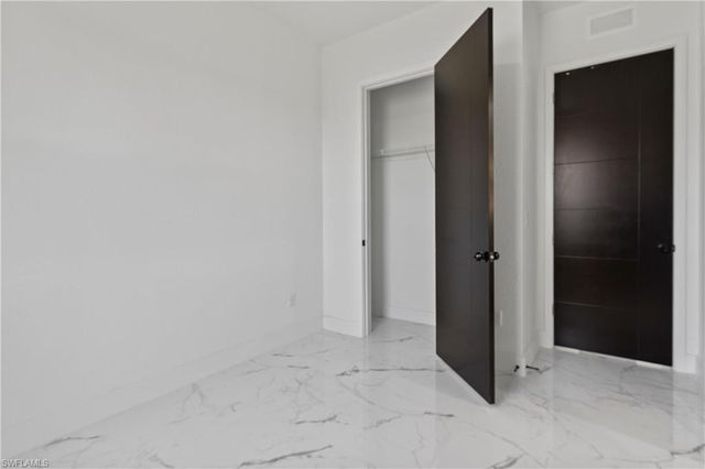 9047 Maywood CIR, Labelle, FL 33935