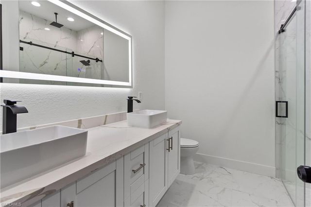 9047 Maywood CIR, Labelle, FL 33935