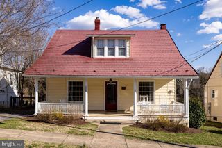 224 N CHURCH ST, Woodstock, VA 22664