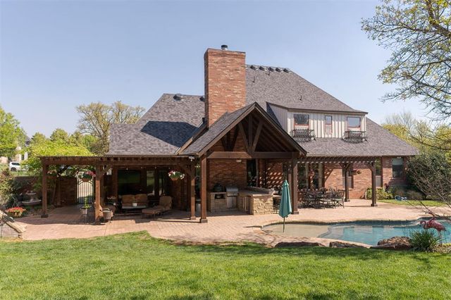 2688 La Belle Rue, Edmond, OK 73034