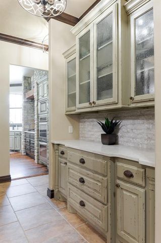 2688 La Belle Rue, Edmond, OK 73034
