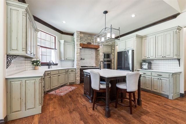 2688 La Belle Rue, Edmond, OK 73034