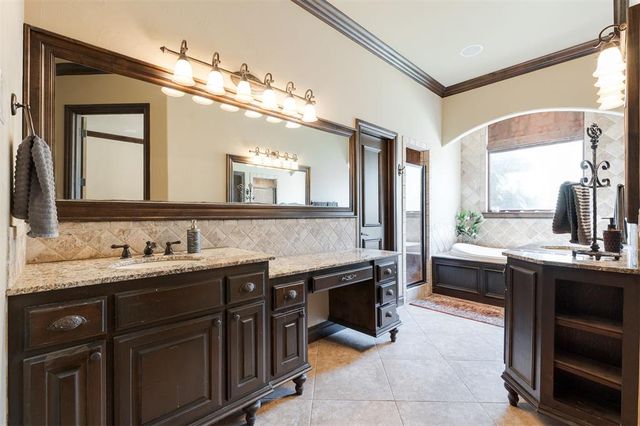 2688 La Belle Rue, Edmond, OK 73034