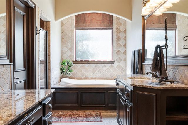 2688 La Belle Rue, Edmond, OK 73034